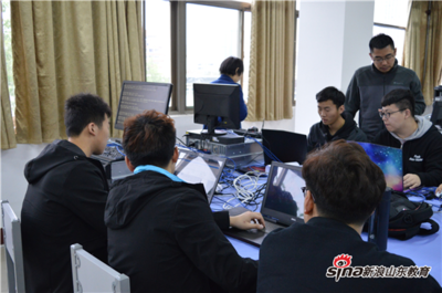 2019年山東省職業(yè)院校云計(jì)算技術(shù)與應(yīng)用賽項(xiàng)國(guó)賽選拔賽在濟(jì)寧職院成功舉辦